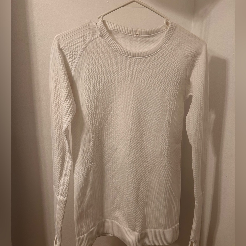 Lulu Lemon women’s top